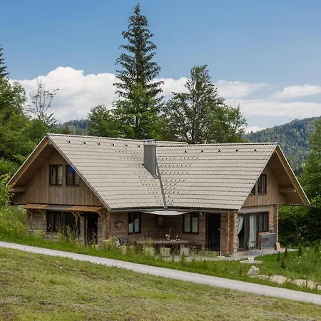 Feriehus Home- Mountain Gorjuse Pokljuka Bohinj