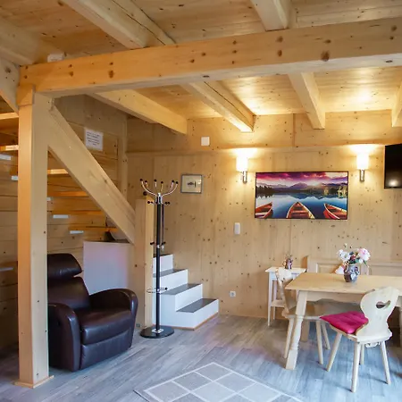 Home- Mountain Gorjuse Pokljuka Bohinj Vakantiehuis Koprivnik v Bohinju